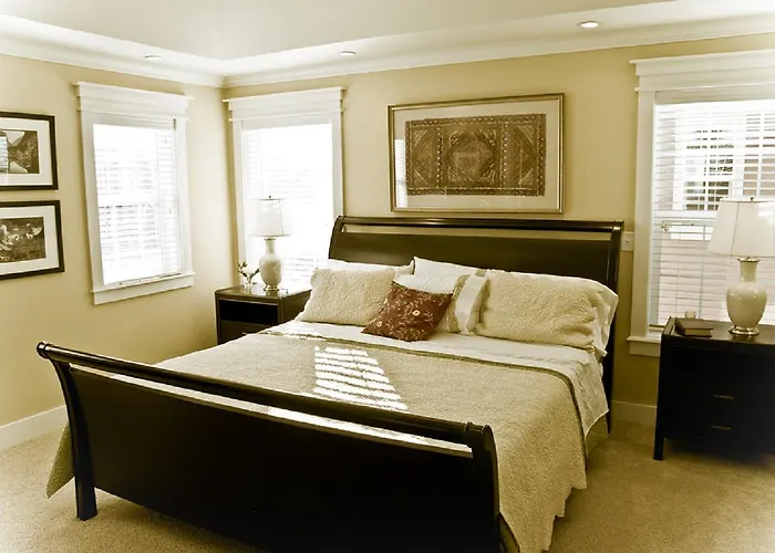 Mississauga Furnished s